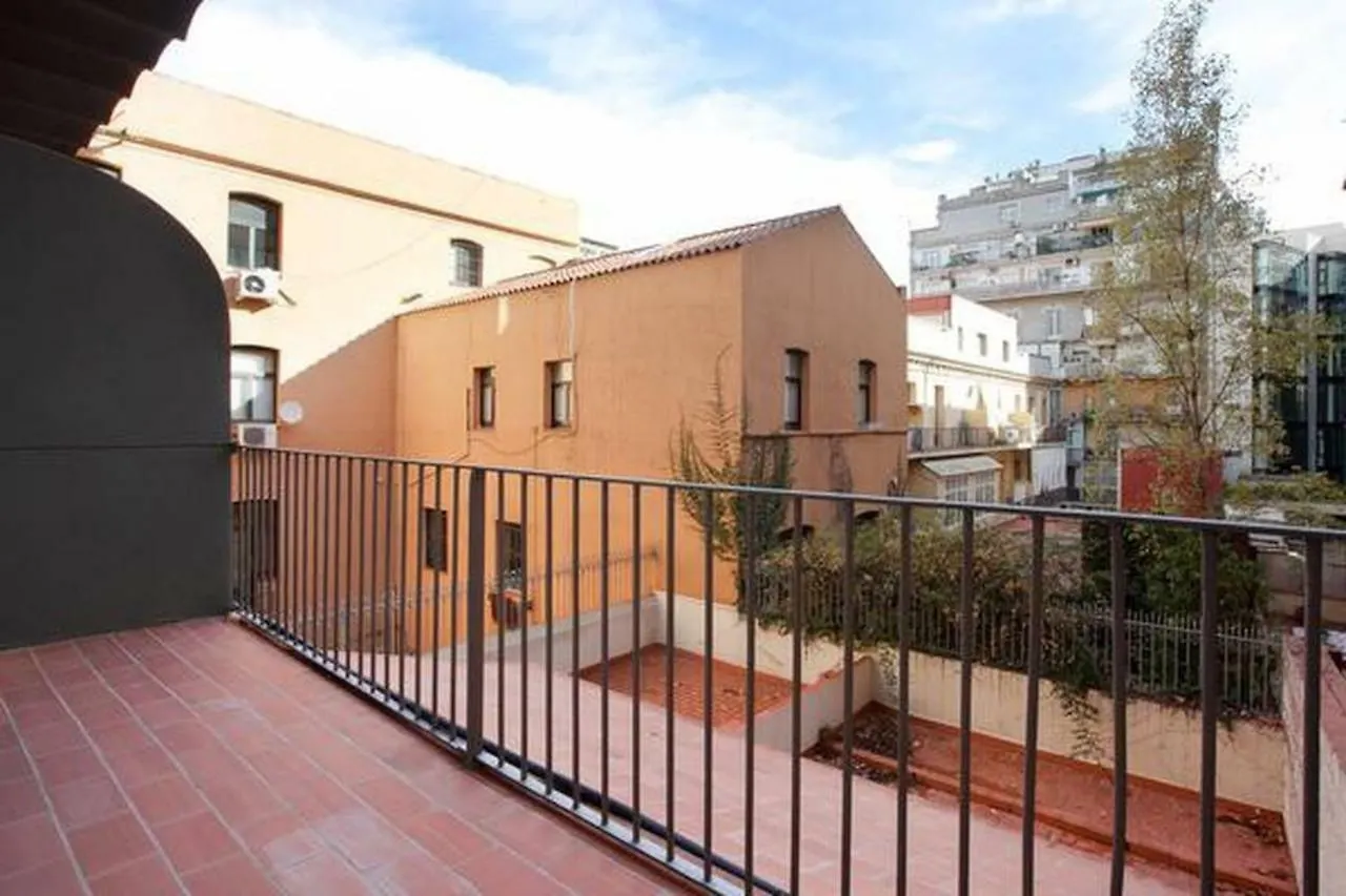 דירות ברצלונה Modern Quiet Flat With A Large Balcony 0*,  ספרד