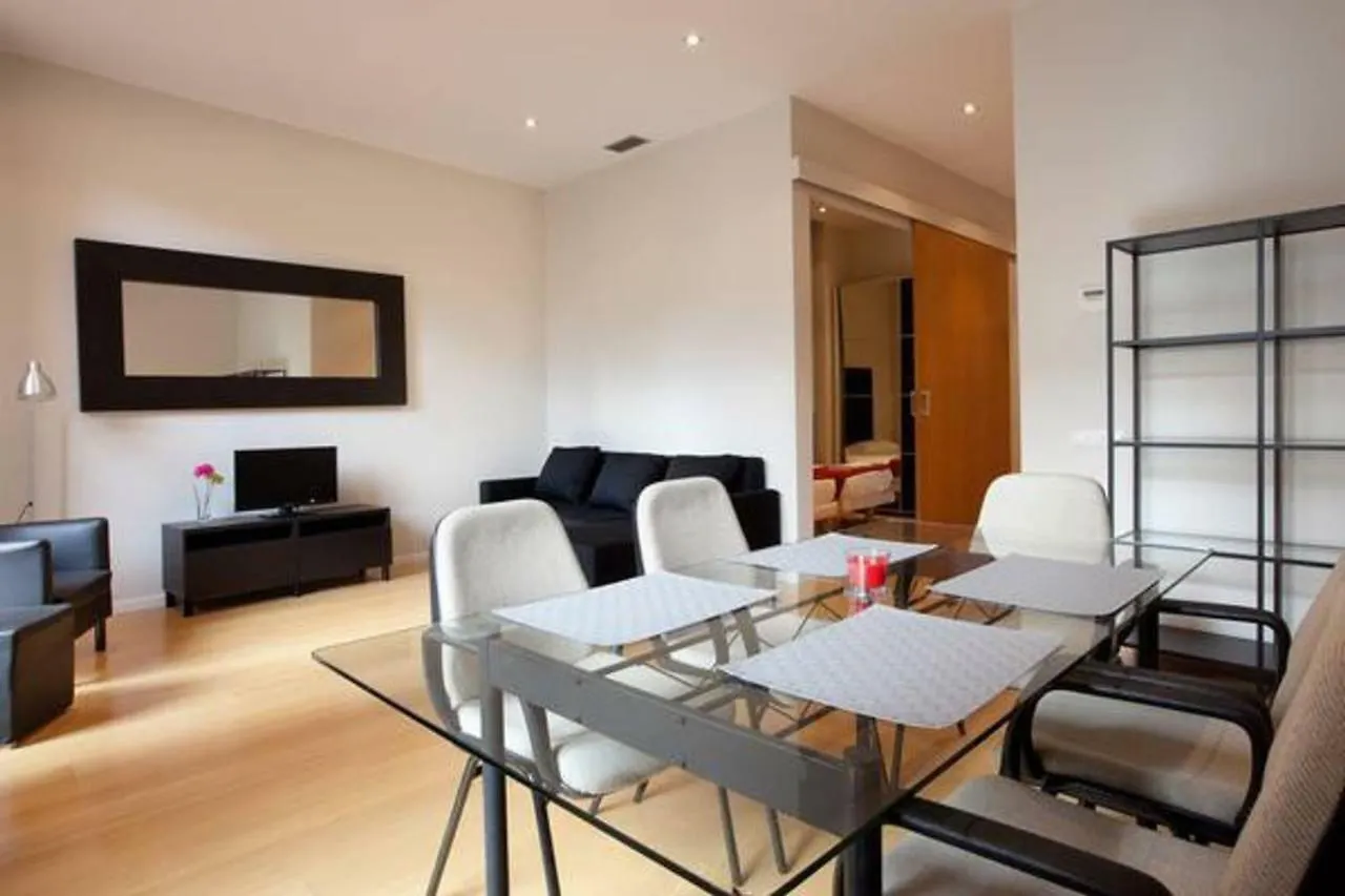 Modern Quiet Flat With A Large Balcony Apartment Barcelona