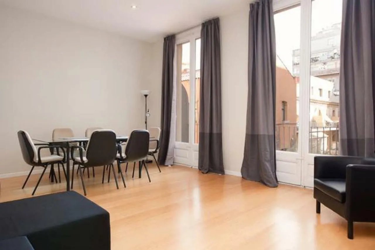 Modern Quiet Flat With A Large Balcony Apartment Barcelona